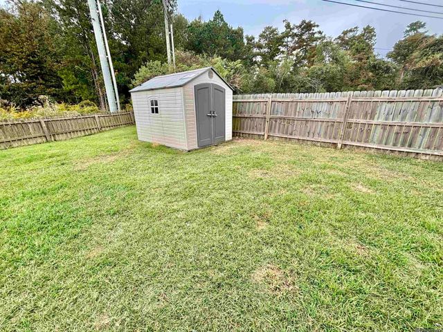 23776 Sandalwood Dr, Denham Springs, LA 70726