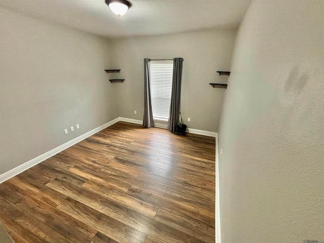 23776 Sandalwood Dr, Denham Springs, LA 70726