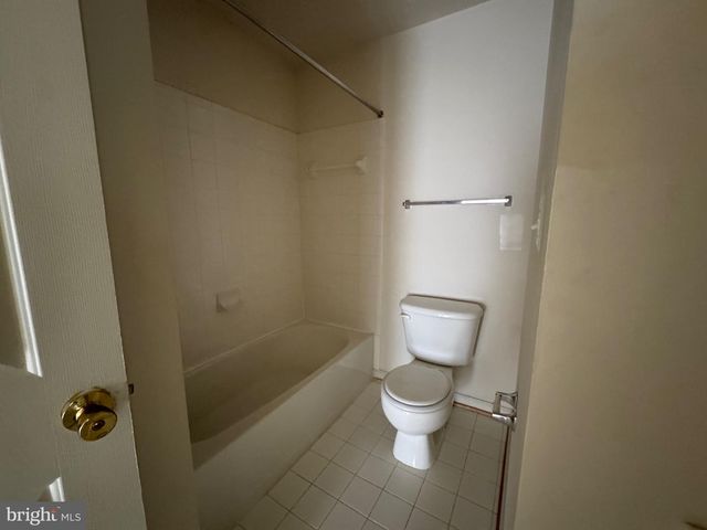 16410 STEERAGE CIR, Woodbridge, VA 22191