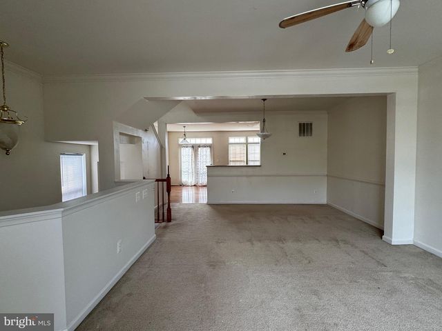 16410 STEERAGE CIR, Woodbridge, VA 22191
