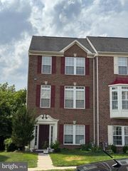 16410 STEERAGE CIR, Woodbridge, VA 22191