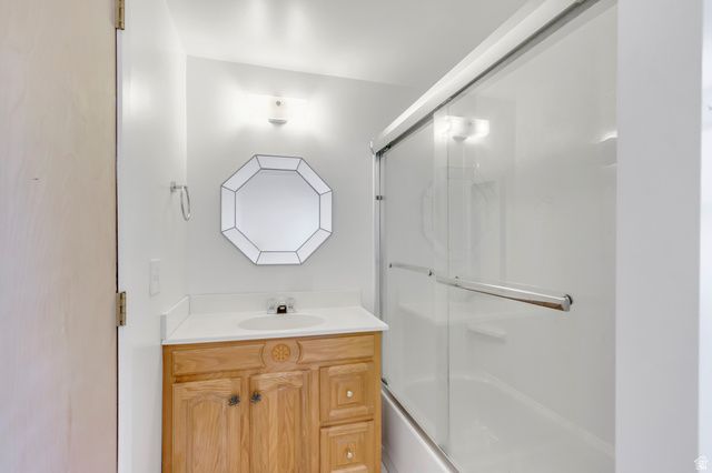 1612 E CANYON DR, South Weber, UT 84405