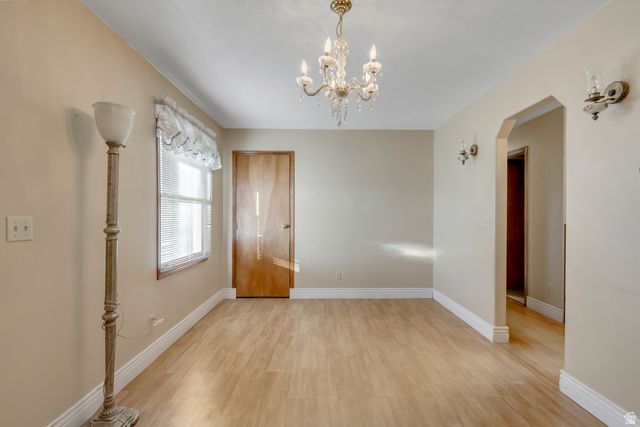 1612 E CANYON DR, South Weber, UT 84405