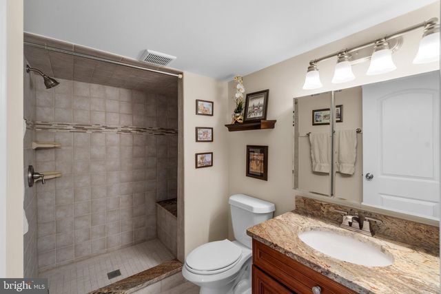 9469 SEVEN COURTS DR, Nottingham, MD 21236