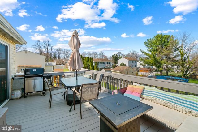 9469 SEVEN COURTS DR, Nottingham, MD 21236