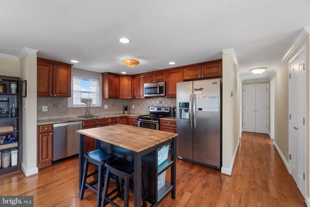 9469 SEVEN COURTS DR, Nottingham, MD 21236