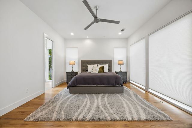 5011 Mission Avenue A, Dallas, TX 75206
