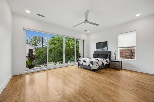 5011 Mission Avenue A, Dallas, TX 75206