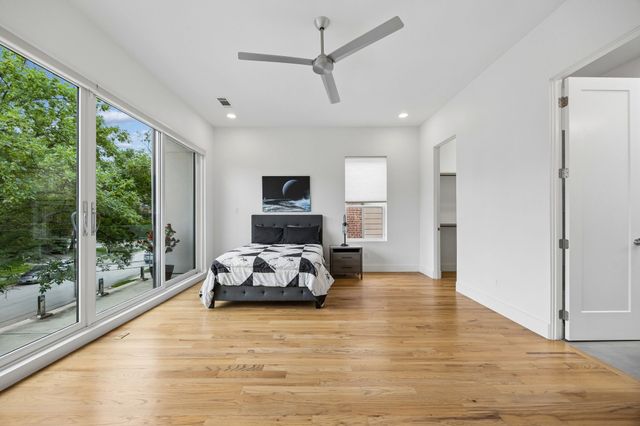 5011 Mission Avenue A, Dallas, TX 75206