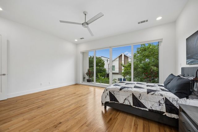 5011 Mission Avenue A, Dallas, TX 75206