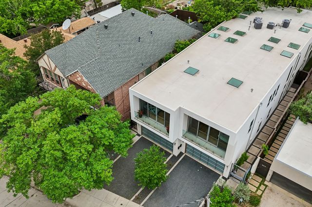 5011 Mission Avenue A, Dallas, TX 75206
