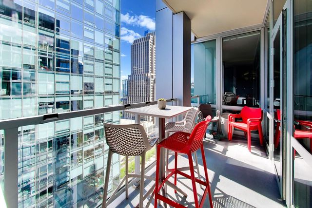 160 E Illinois Street 2207, Chicago, IL 60611