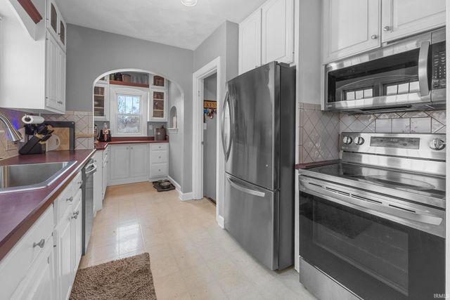 228 W State Road 56 Road, Jasper, IN 47546