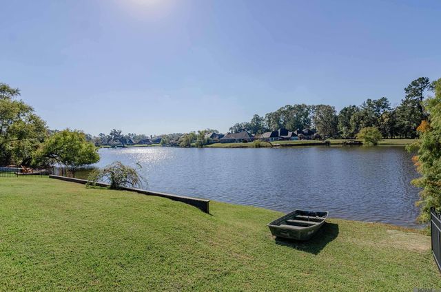 18215 Kenner Dr, Prairieville, LA 70769