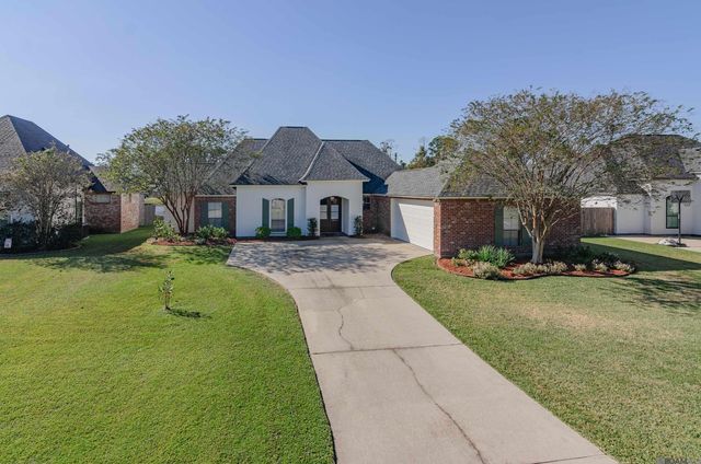 18215 Kenner Dr, Prairieville, LA 70769