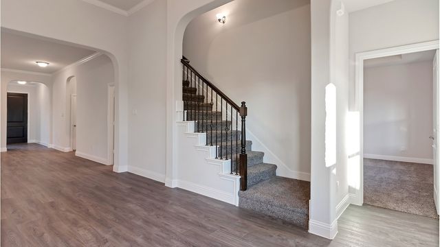 725 SOARING HAWK Drive, Fort Worth, TX 76008