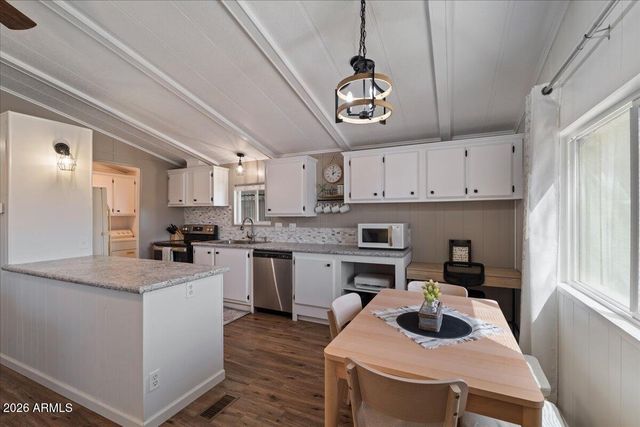 8103 E Southern Avenue 192, Mesa, AZ 85209