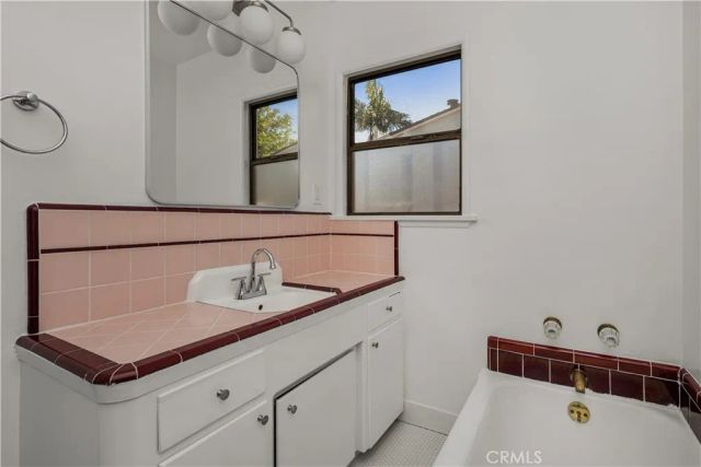 724 S Taylor Avenue, Montebello, CA 90640