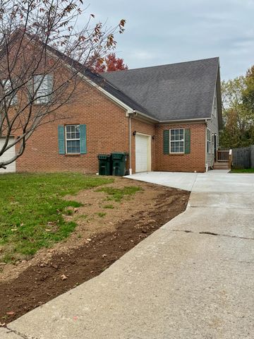 220 Tanbark Drive, Georgetown, KY 40324