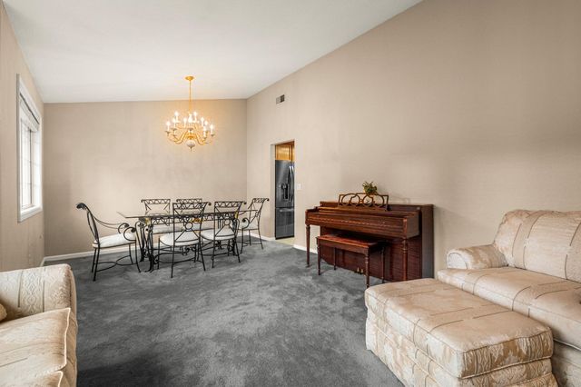 2628 Royal Park Dr, Cameron Park, CA 95682