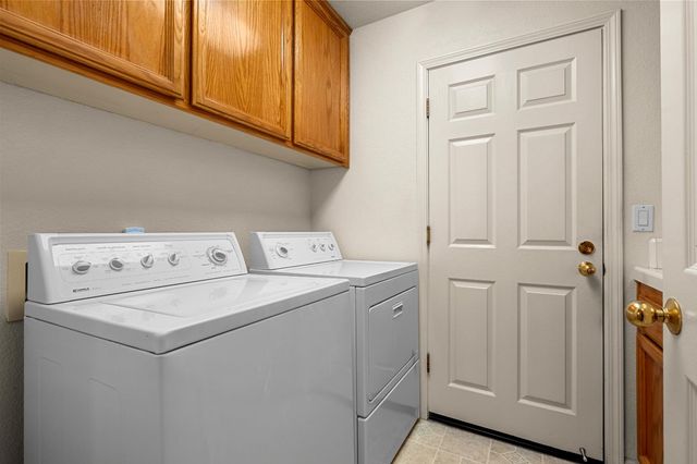 2628 Royal Park Dr, Cameron Park, CA 95682