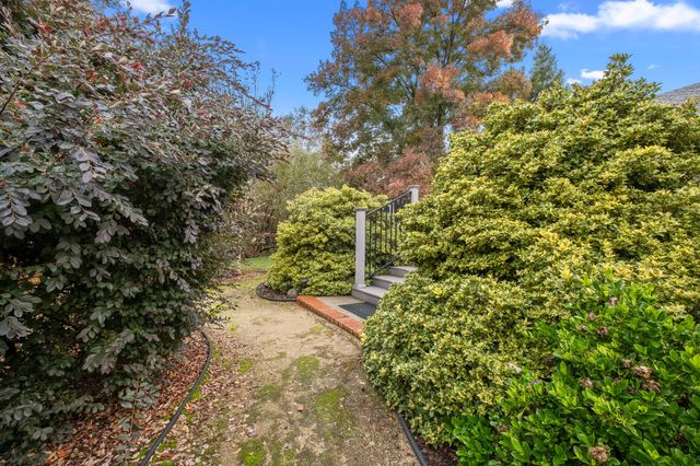 2628 Royal Park Dr, Cameron Park, CA 95682