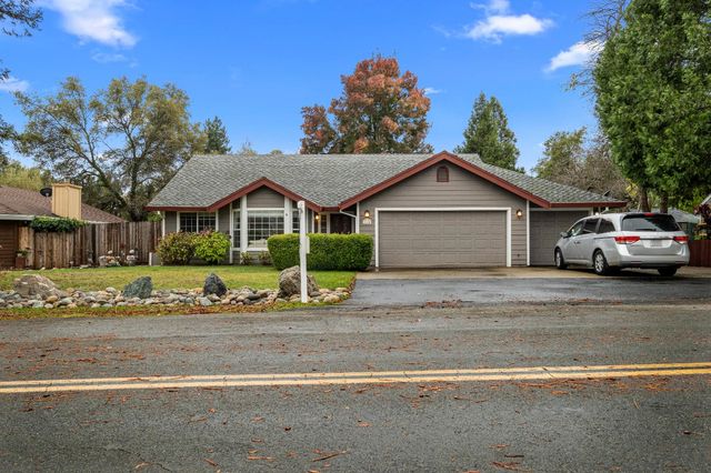 2628 Royal Park Dr, Cameron Park, CA 95682