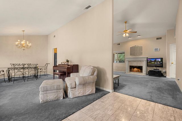 2628 Royal Park Dr, Cameron Park, CA 95682