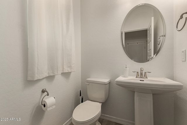 14236 W Buckskin Trail, Surprise, AZ 85387