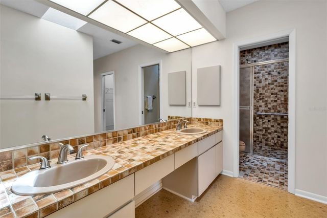 1732 PINE HARRIER CIRCLE, Sarasota, FL 34231