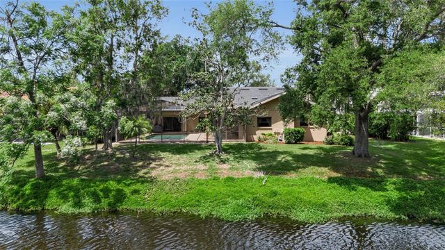 1732 PINE HARRIER CIRCLE, Sarasota, FL 34231