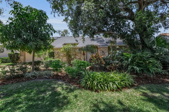 1732 PINE HARRIER CIRCLE, Sarasota, FL 34231