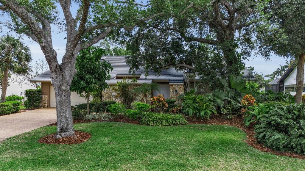 1732 PINE HARRIER CIRCLE, Sarasota, FL 34231