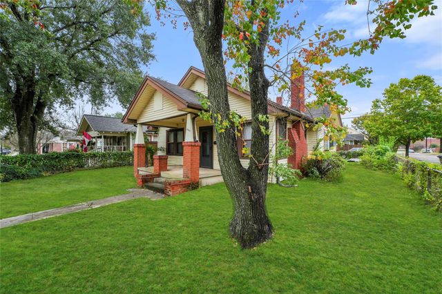 1040 W Cottage Street, Houston, TX 77009