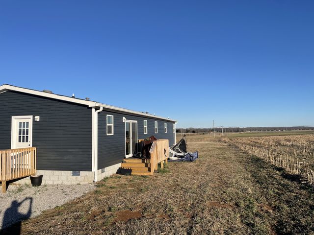 939 Hwy 64 West, Lawrenceburg, TN 38464