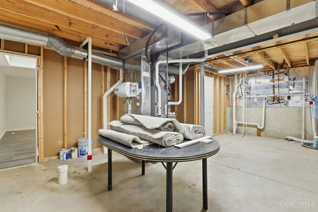 4 Woods Edge Lane, Batavia Twp, OH 45102