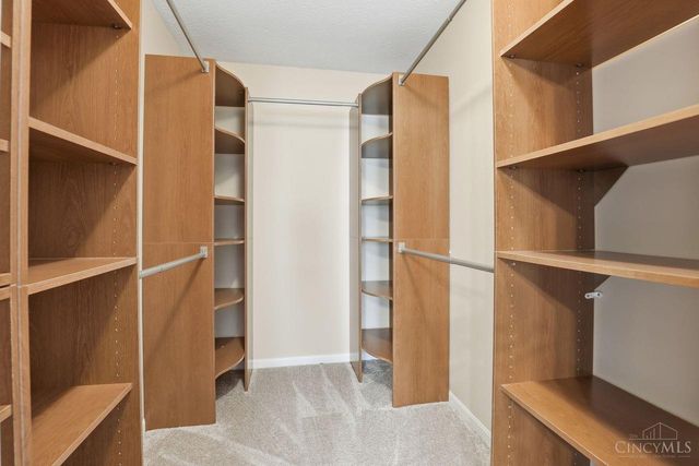 4 Woods Edge Lane, Batavia Twp, OH 45102