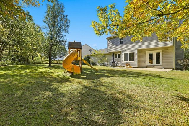 4 Woods Edge Lane, Batavia Twp, OH 45102