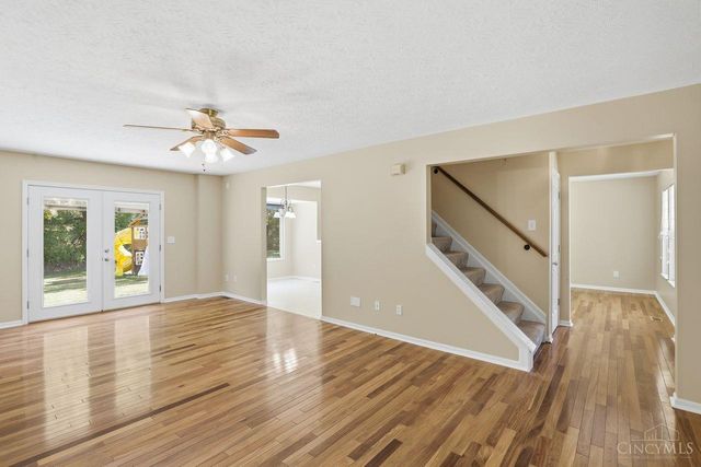 4 Woods Edge Lane, Batavia Twp, OH 45102