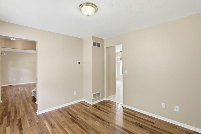 4 Woods Edge Lane, Batavia Twp, OH 45102