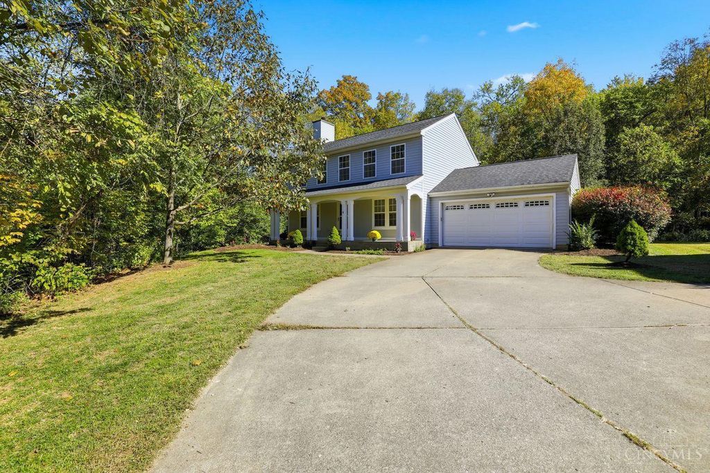 4 Woods Edge Lane, Batavia Twp, OH 45102