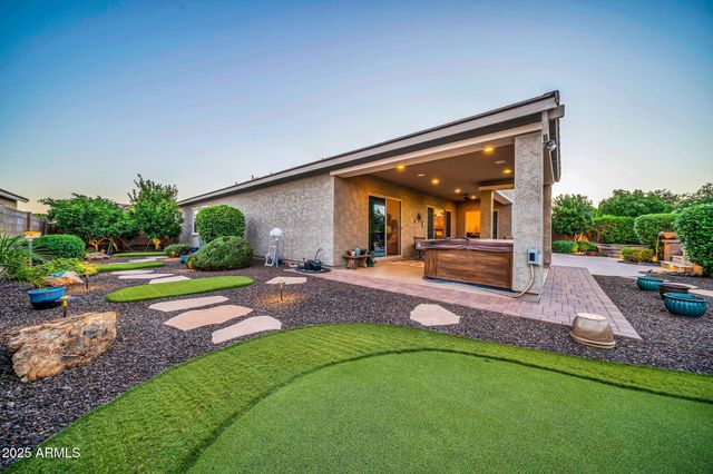 9364 W CASHMAN Drive, Peoria, AZ 85383