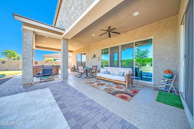 9364 W CASHMAN Drive, Peoria, AZ 85383