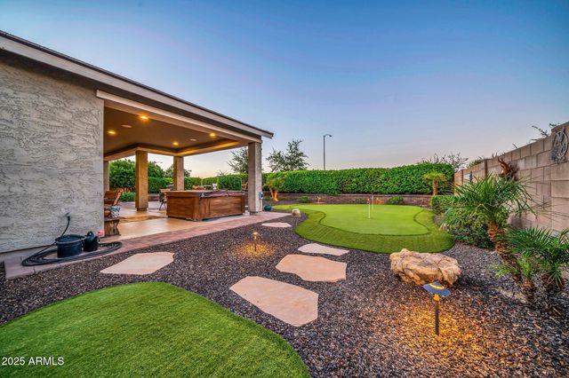 9364 W CASHMAN Drive, Peoria, AZ 85383