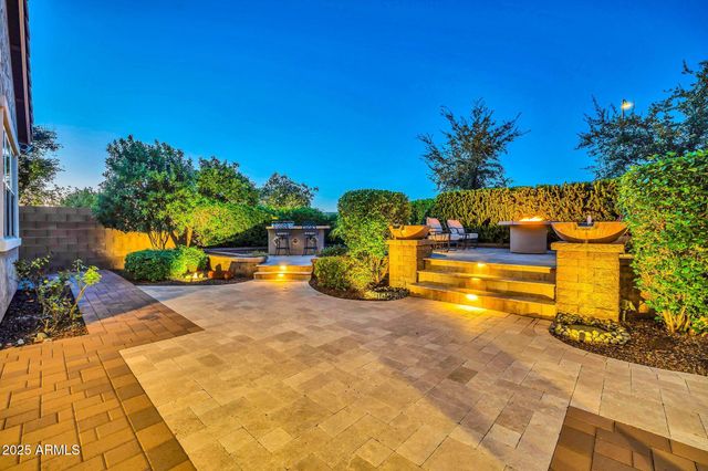 9364 W CASHMAN Drive, Peoria, AZ 85383