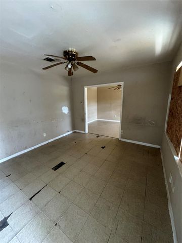 11315 Raincove Drive, Houston, TX 77016