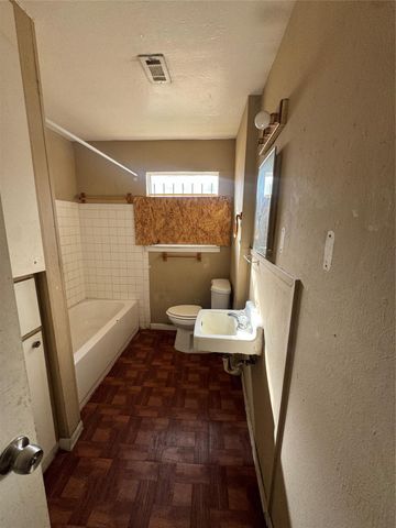 11315 Raincove Drive, Houston, TX 77016