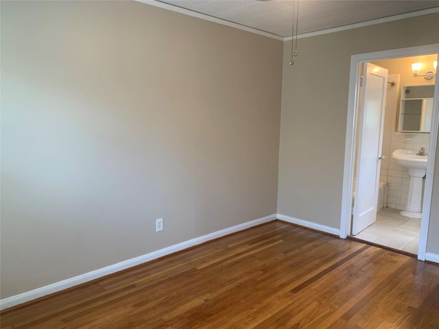 307 Avondale Street 2.5, Houston, TX 77006