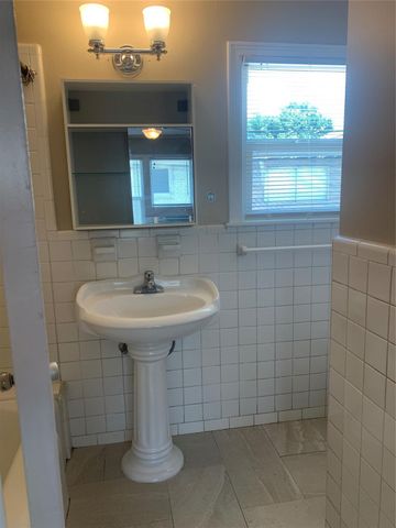 307 Avondale Street 2.5, Houston, TX 77006