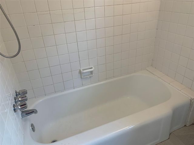 307 Avondale Street 2.5, Houston, TX 77006